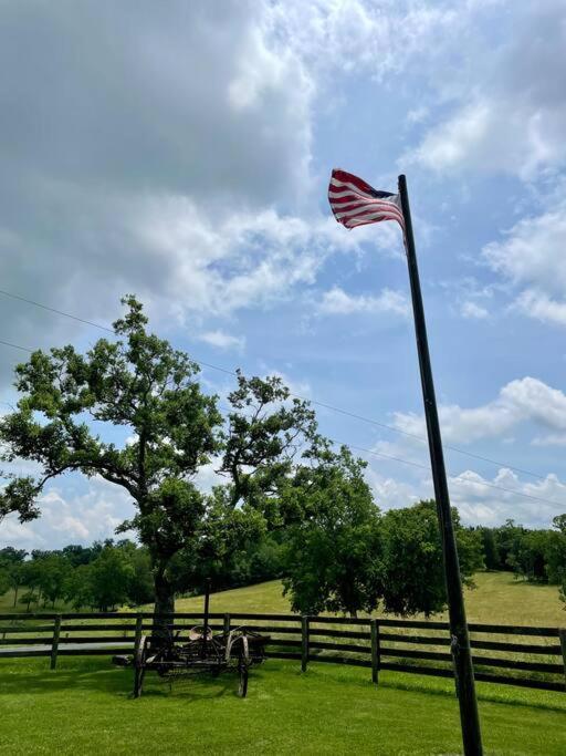 Bourbon Trail Cabin On The Farm Lawrenceburg Exterior photo